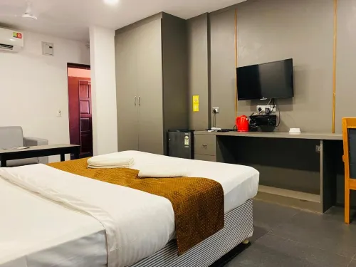 Ticlo Resorts