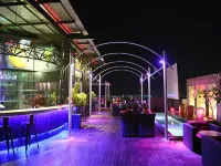 Yeak Loam Hotel - bar