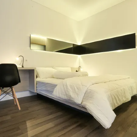 Tujutiga Suites Отели рядом с достопримечательностью «Торговый центр Kuningan City»
