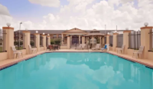 Days Inn by Wyndham Paris