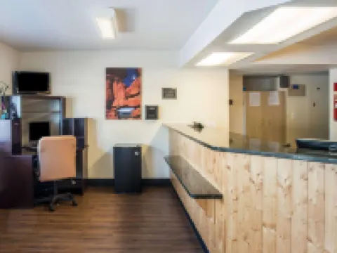 Rodeway Inn Greeley Hotels in Evans