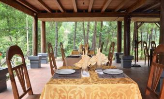 Cat Ba Eco Lodge Resort