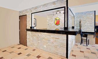 Super 8 by Wyndham Decorah
