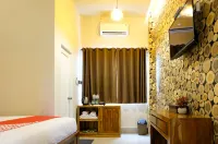 Jepun Guest House Hotel a Bertais