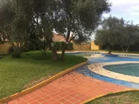 Habitaciones Turisticas Las Brisas Hotels in Valencina de la Concepcion