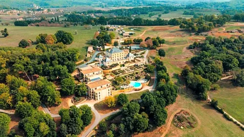 Domaine de Rochebois & Spa Nuxe Hotel a Cenac-et-Saint-Julien
