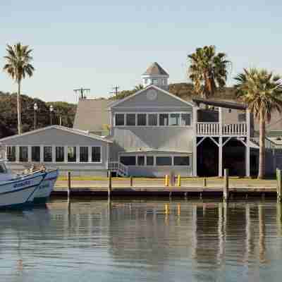 The Inn at Fulton Harbor Hotel Exterior