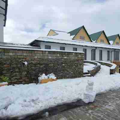 Taj Theog Resort & Spa Shimla Hotel Exterior