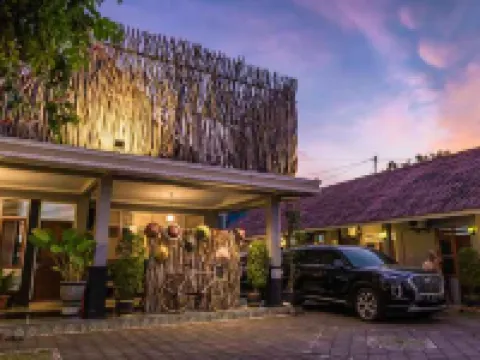 Metro Malioboro Living Hotels in Danurejan