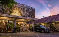 Metro Malioboro Living Hoteles en Danurejan