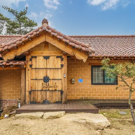 Seosan Sky Pension