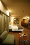 Renest Gandhidham Hotels in Гандхідхам