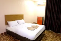 Banpong Center Place Hotels near Grand Plaza