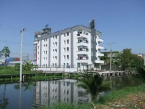 At Ease Hotel Suvarnabhumi