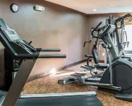 Quality Inn Raleigh Downtown - نادي رياضي