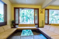 Hotel Bala Regency - parking