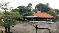 Hotel Aqiilah Syariah Hotels in Lamongan