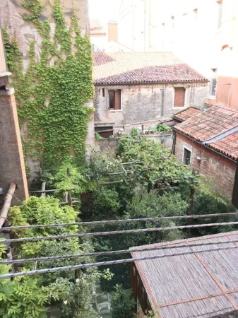 코셔 하우스 지아르디노 데이 멜로그라니