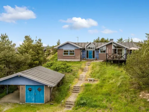 "Bodulf" - 600m from the Sea - Parkering