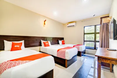 OYO 89960 Manjung Inn Hotel Hotels near Asiapro Chef School / Diners