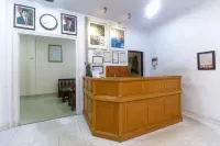 RedDoorz Plus Near WTC Batanghari Mall Hoteles en Jambi