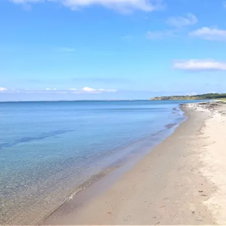 "Kustaa" - 1km from the Sea