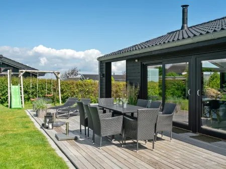 "Kjell" - 100m from the Sea Отели в г. Bogense