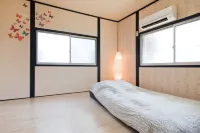 Charter Fee for 5 People Osaka Namba Nara USJ Tra Hotels in Yao