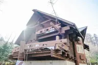 Lake Toya Hillside House Hotels in Toyako