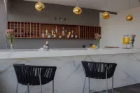 Holiday Inn Express MEXICO CITY SATELITE by IHG - bar