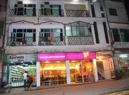 Hotel Surya Laxman Jhula