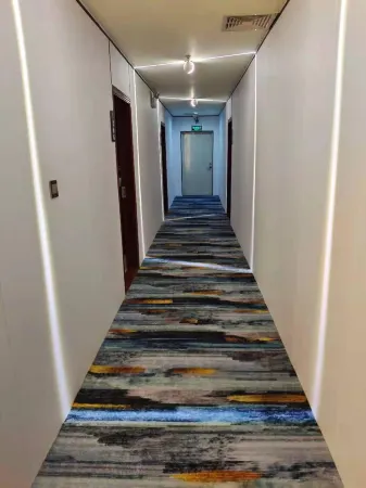 Huating Business Hotel Отели рядом со станцией Longchuanxi Railway Station