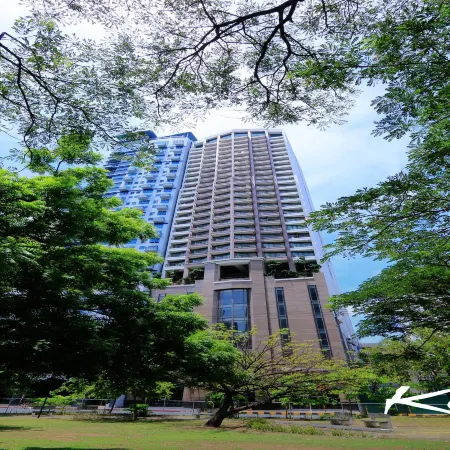 KL Serviced Residences Managed by HII Отели рядом с достопримечательностью «Хард Рок Кафе»