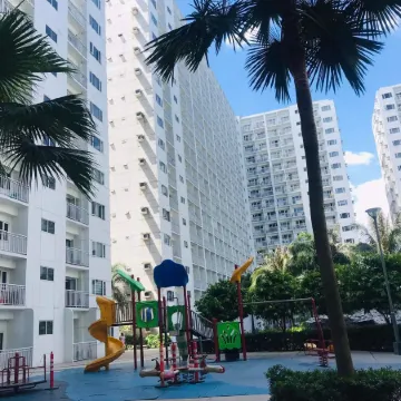 Shawnalyn Condo Hotel Mall of Asia