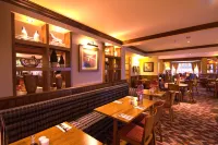 Premier Inn Dumbarton/Loch Lomond - Parking