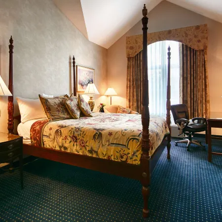 Best Western Plus Lawnfield Inn  Suites Hotels in Mentor
