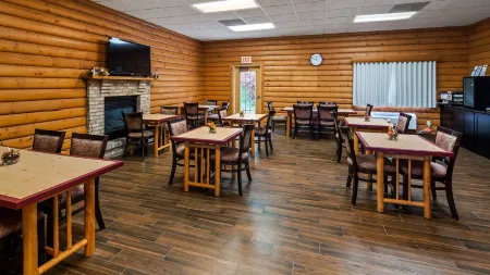 Best Western Dodgeville Inn  Suites