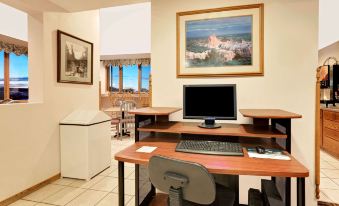 Super 8 by Wyndham Spearfish