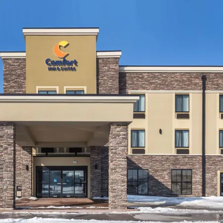 Comfort Inn & Suites Cedar Rapids Cid Eastern Iowa Airport