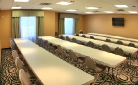 鹽湖城機場貝斯特韋斯特優質套房酒店