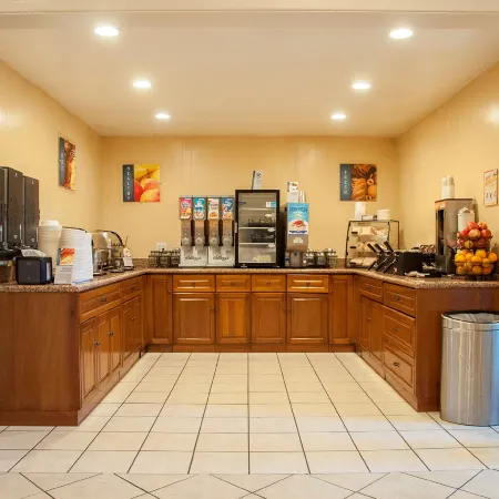 Best Western Village Inn