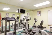 Days Inn & Suites by Wyndham Savannah North I-95 - Phòng Gym