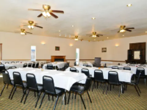 SureStay Plus Hotel by Best Western Berkeley Springs Hotels in Morgan County