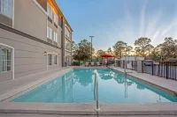 La Quinta by Wyndham PCB Coastal Palms Hotels in Upper Grand Lagoon