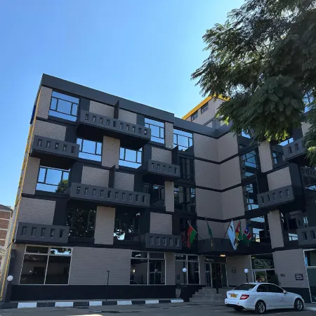 N1 Hotel Samora Machel Harare Отели в г. Хараре