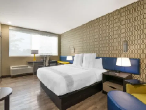 GLō Best Western Pooler - Savannah Airport Hotel Hotel di Pooler