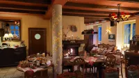 Wein-Hotel Auberge Mistral Hotels in Neuklingenberg