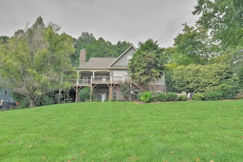 Waterfront Sherrills Ford Home w/ Pool & Boat Dock - Pet friendly