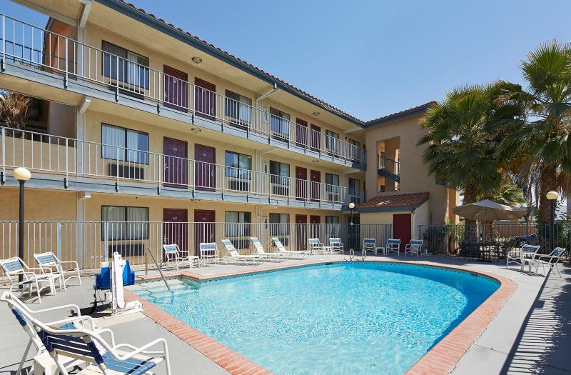 Hillstone Inn Tulare, Ascend Hotel Collection photo 4