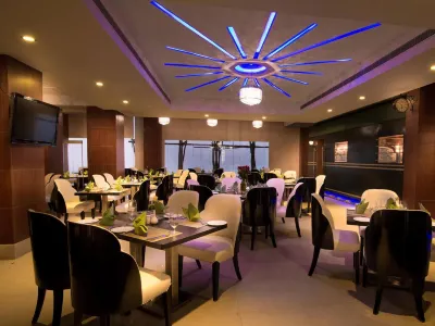 Hotel Ambica Sea Green Hotels near Palm beach పామ్ బీచ్